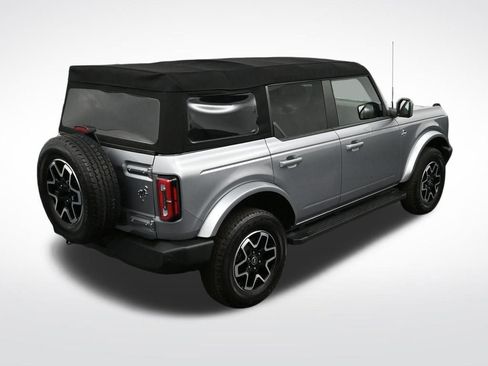 Used 2024 Ford Bronco Outer Banks image 21