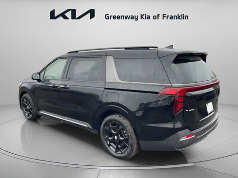 New 2026 Kia Carnival SX w/ SX Dark Edition Package FWD image 5