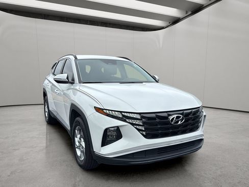 Certified 2023 Hyundai Tucson SEL AWD/4WD image 7