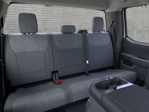 New 2026 Ford F550 4x4 Supercab Super Duty w/ XLT Value Package image 11