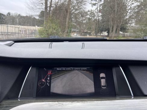 Used 2016 BMW 535i Gran Turismo 535i Gran Turismo 4dr Hatchbac image 19