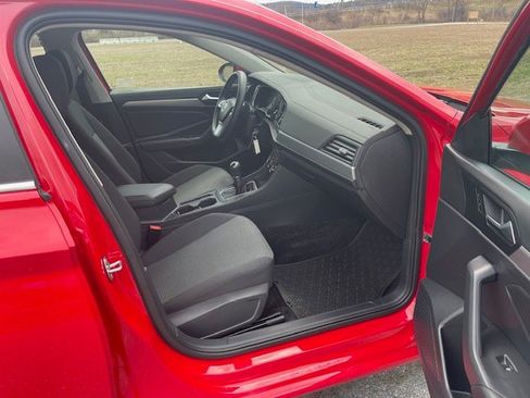 Used 2019 Volkswagen Jetta S w/ Driver Assistance Package image 10