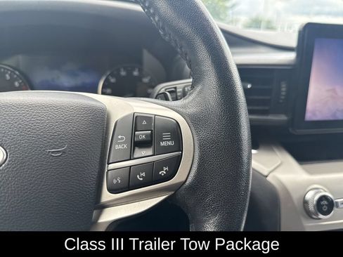 Used 2021 Ford Explorer XLT w/ Equipment Group 202A AWD/4WD image 18
