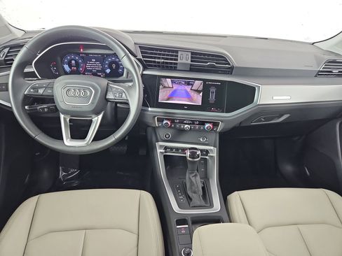 Certified 2025 Audi Q3 2.0T Premium w/ Convenience Package image 38
