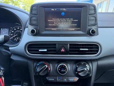 Used 2021 Hyundai Kona SE FWD image 21