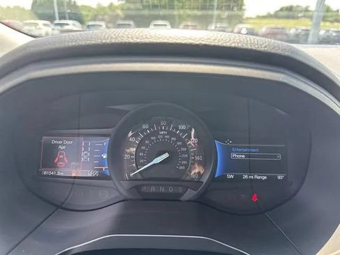 Used 2022 Ford Edge SE AWD/4WD image 10