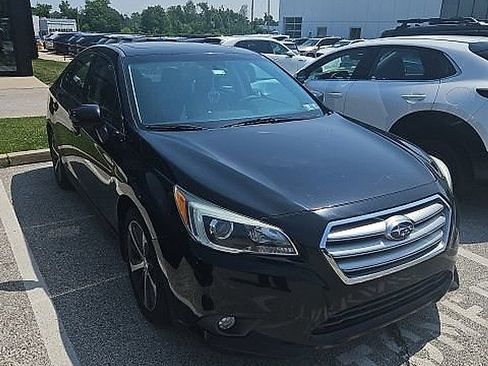 Used 2016 Subaru Legacy 2.5i Limited AWD/4WD image 3