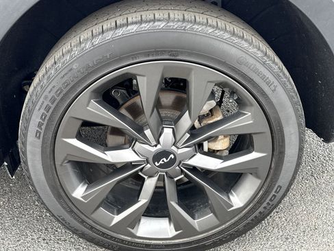 Used 2023 Kia Sorento X-Line EX image 11