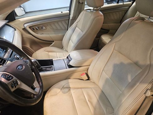 Used 2014 Ford Taurus SEL w/ Equipment Group 201A image 8