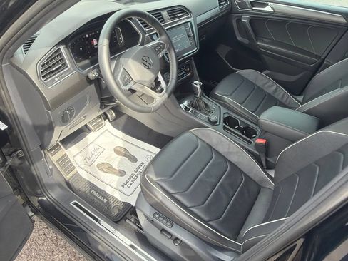 Certified 2023 Volkswagen Tiguan SEL R-Line AWD/4WD image 15