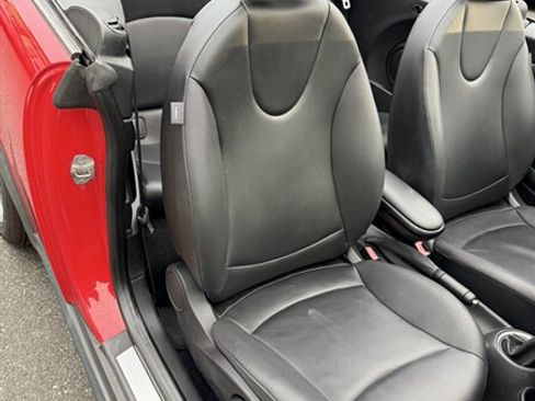 Used 2013 MINI Cooper Convertible image 57