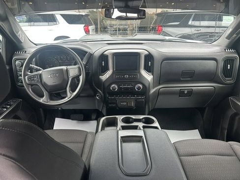 Used 2024 Chevrolet Silverado 1500 Custom Trail Boss AWD/4WD image 12