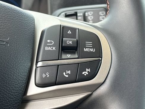 Used 2026 Ford Explorer Active w/ Active Comfort Package AWD/4WD image 42