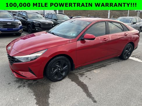 Used 2023 Hyundai Elantra SEL image 25