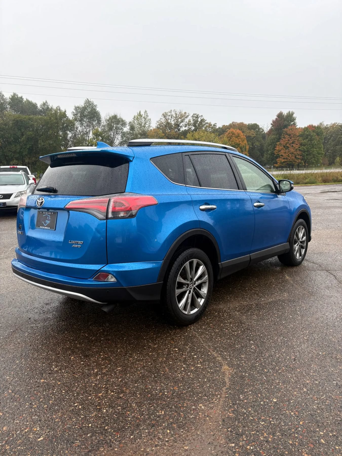 Used 2016 Toyota RAV4 Limited AWD/4WD image 5