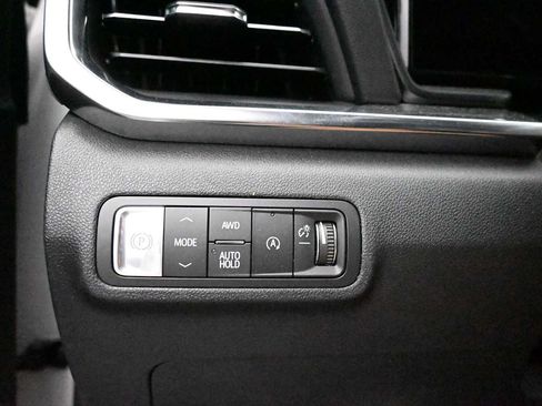 Used 2026 GMC Terrain Elevation w/ Elevation Premium Package AWD/4WD image 18