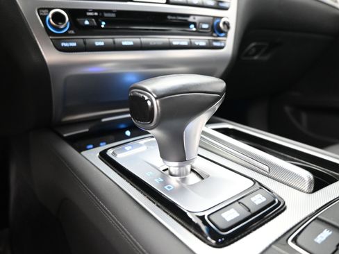 Used 2018 Genesis G80 5.0 Ultimate image 15