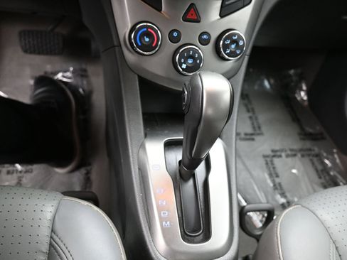 Used 2015 Chevrolet Sonic LTZ FWD image 14
