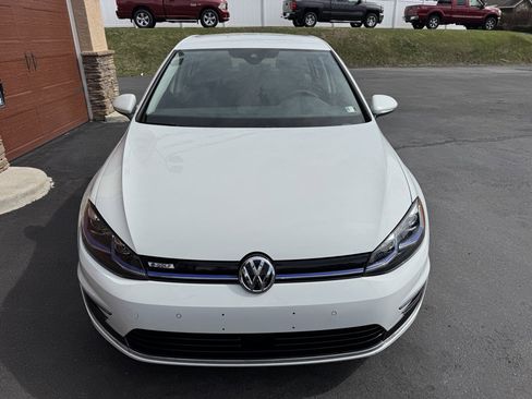 Used 2019 Volkswagen e-Golf SEL Premium image 3