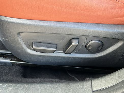 Certified 2025 MAZDA CX-30 Carbon image 11