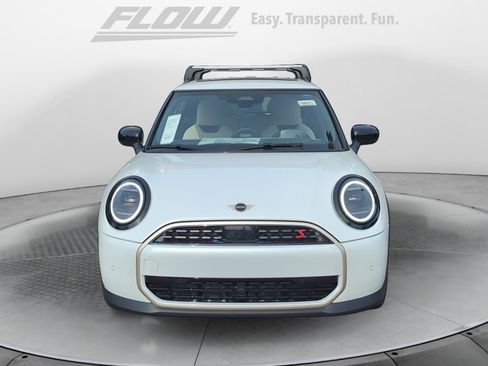 New 2026 MINI Cooper S image 2