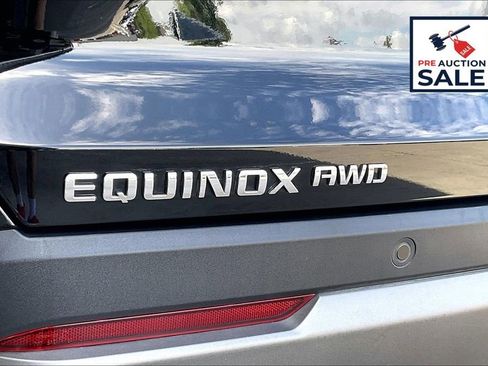 Used 2025 Chevrolet Equinox LT w/ Convenience Package II AWD/4WD image 8