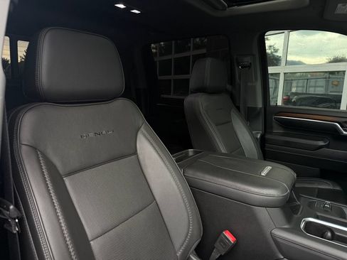 Used 2024 GMC Sierra 3500 Denali w/ Denali Reserve Package AWD/4WD image 51