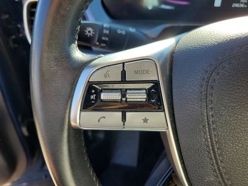 Used 2024 Kia Telluride S image 18