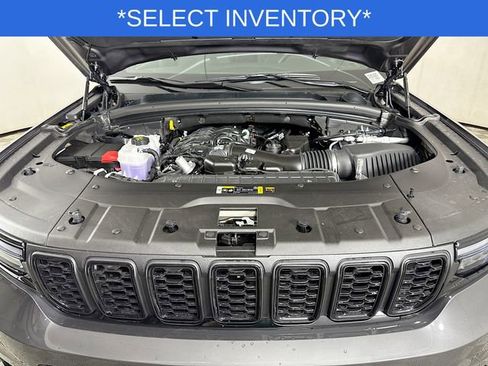 New 2025 Jeep Grand Cherokee L Limited w/ Black Appearance Package image 32
