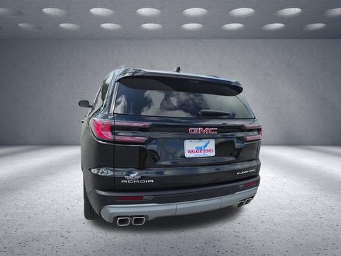 Used 2026 GMC Acadia Elevation w/ Elevation Premium Package FWD image 6