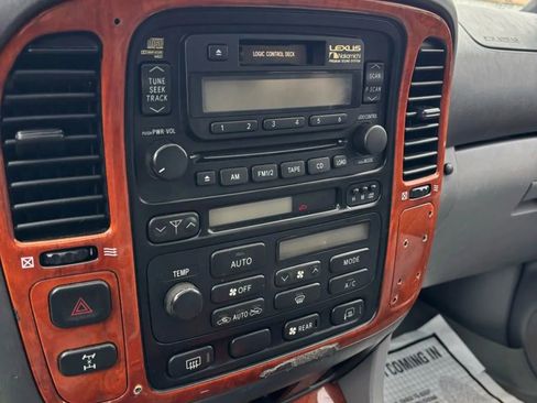 Used 2000 Lexus LX 470 4WD image 45