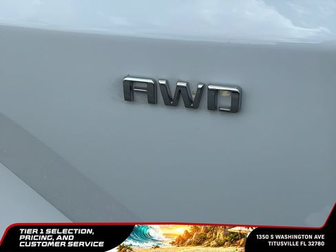 Used 2024 Chevrolet Blazer EV LT AWD/4WD image 42