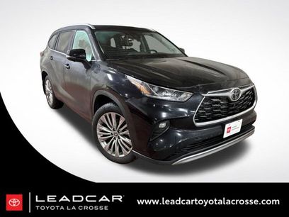 Used 2024 Toyota Highlander Platinum