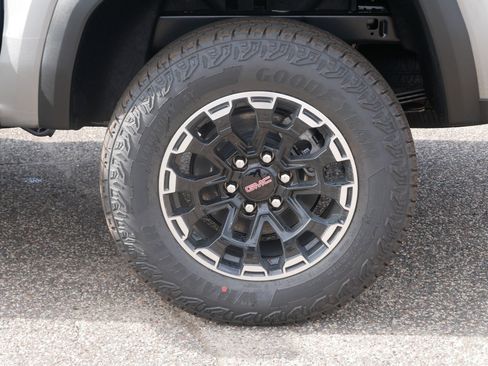 New 2026 GMC Canyon AT4 w/ Technology Plus Package image 3