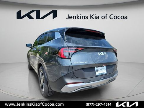 New 2026 Kia Sportage LX FWD image 7