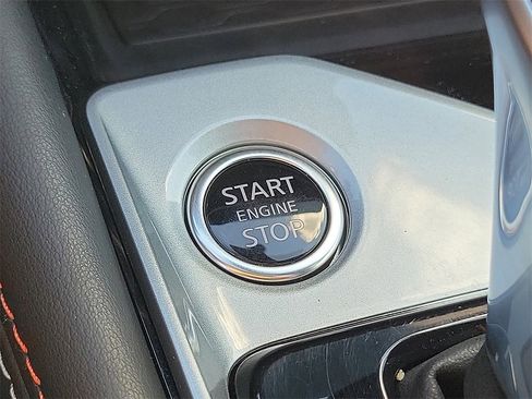 Certified 2023 Nissan Altima 2.5 SR w/ SR Premium Package image 7