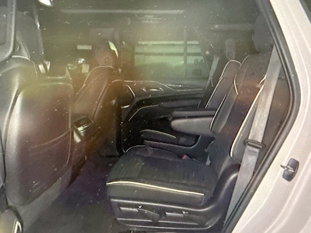 Used 2023 Cadillac Escalade Sport AWD/4WD image 8