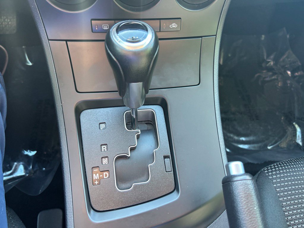 Used 2012 MAZDA MAZDA3 i Touring FWD image 16