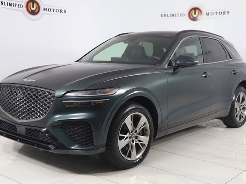 Used 2022 Genesis GV70 3.5T Sport w/ Sport Advanced Package AWD/4WD image 5