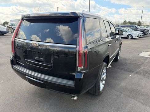 Used 2018 Cadillac Escalade Premium Luxury w/ LPO, Radiant Package image 3