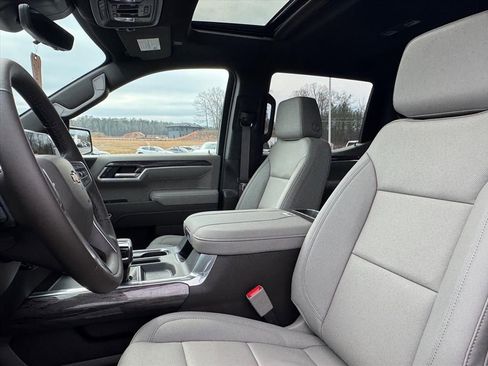 New 2026 Chevrolet Silverado 1500 LTZ w/ LTZ Premium Package image 14