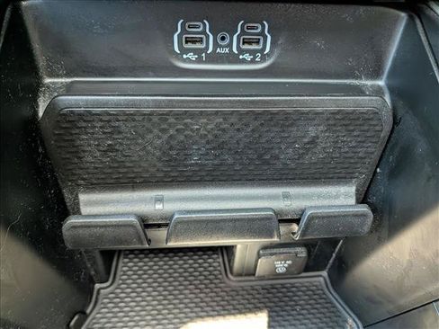 Used 2023 RAM 2500 Big Horn w/ Level B Equipment Group AWD/4WD image 39