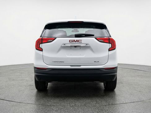 Used 2024 GMC Terrain SLE FWD image 7