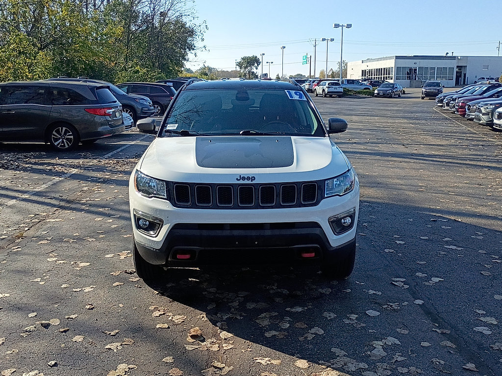 Used 2019 Jeep Compass Trailhawk w/ Cold Weather Group AWD/4WD image 8