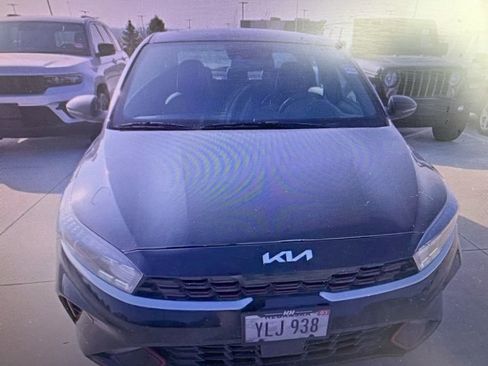 Used 2023 Kia Forte GT-Line w/ GT-Line Premium Package image 9