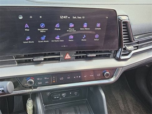 Used 2023 Kia Sportage SX image 23