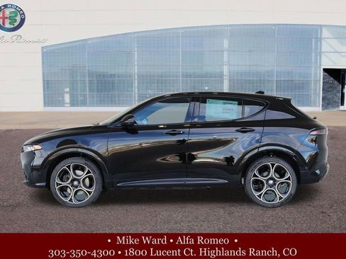 New 2025 Alfa Romeo Tonale image 2