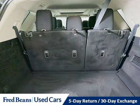 Used 2023 Nissan Pathfinder SV w/ SV Premium Package AWD/4WD image 33