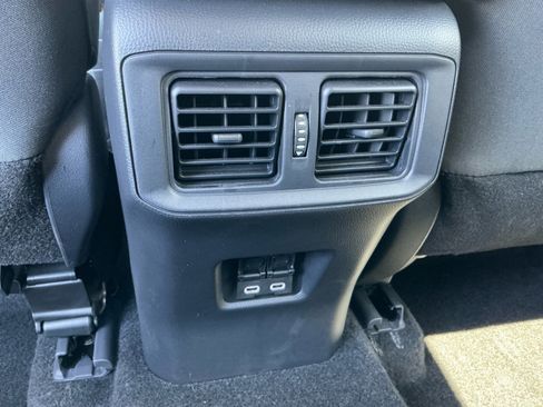 Used 2024 Toyota RAV4 XLE image 32