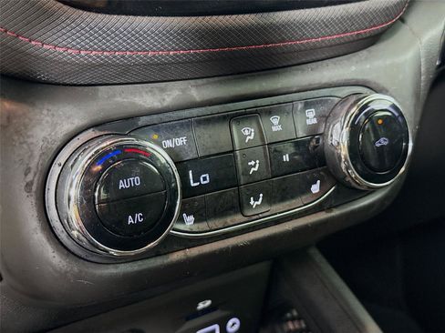 Used 2023 Chevrolet TrailBlazer RS w/ Technology Package AWD/4WD image 16